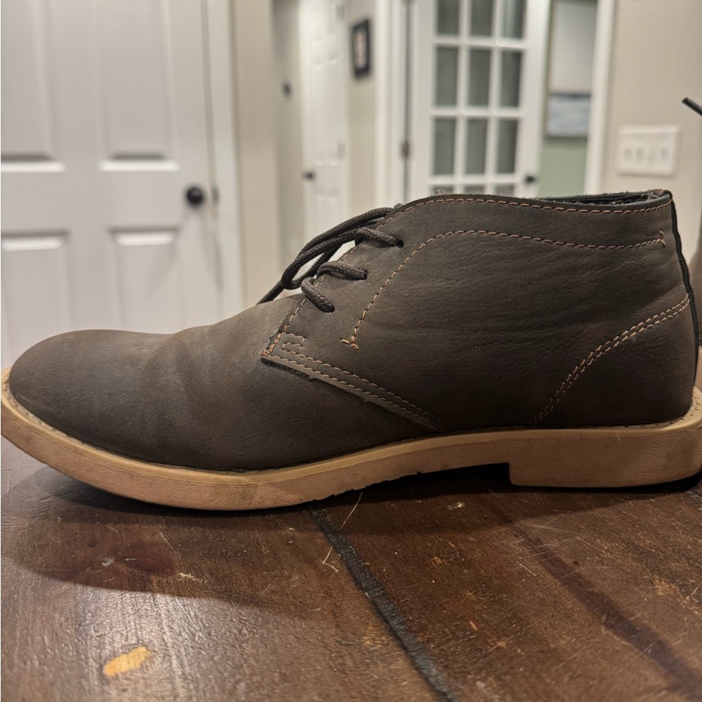 Men's Levi’s Brown Leather Shoes View 5